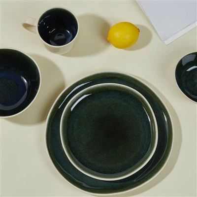 Set di stoviglie in ceramica artigianale Harmony Hills