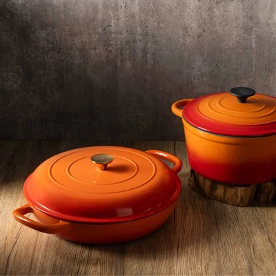 Pentola olandese in ghisa smaltata arancione con manico